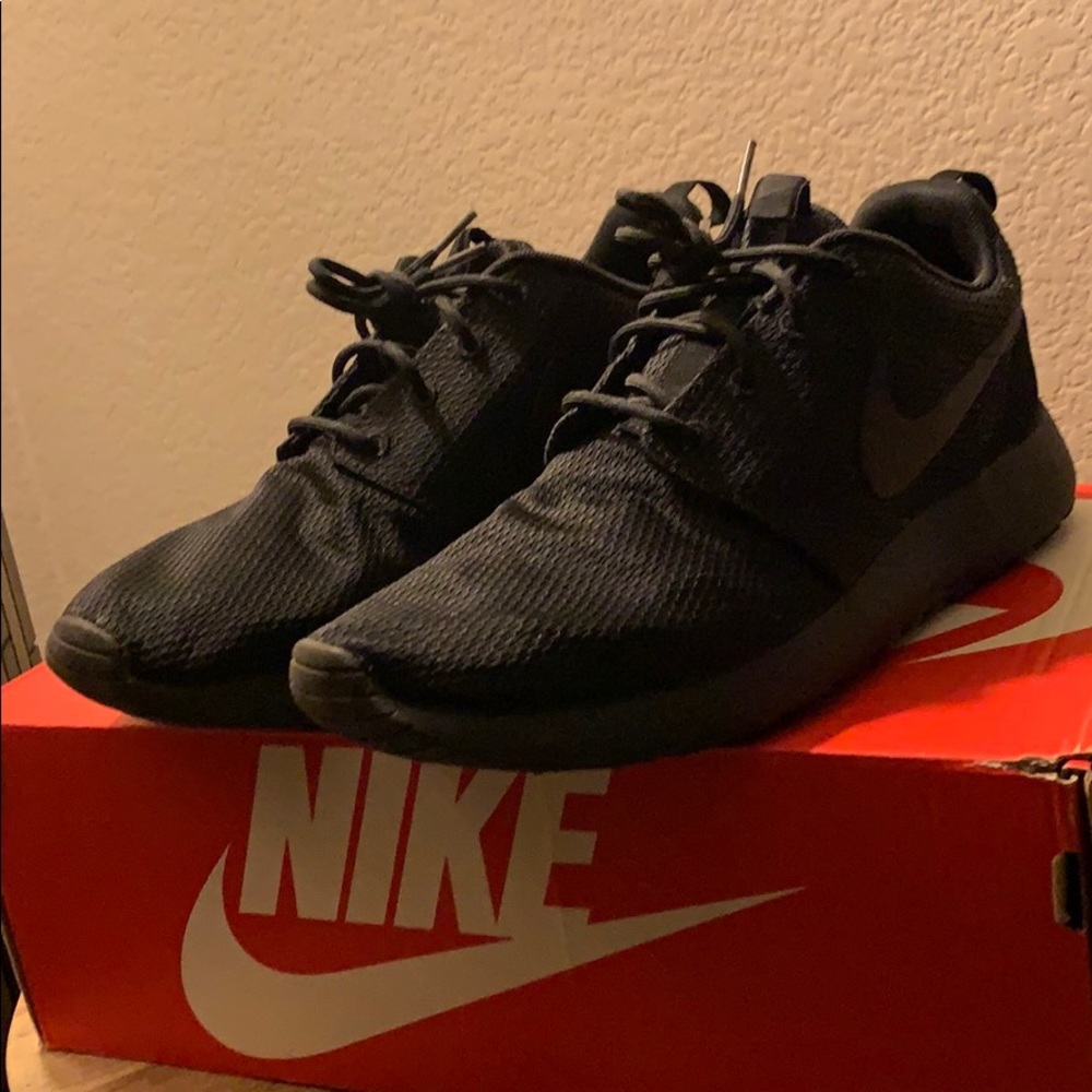 Nike Roshe One Black 8.5W